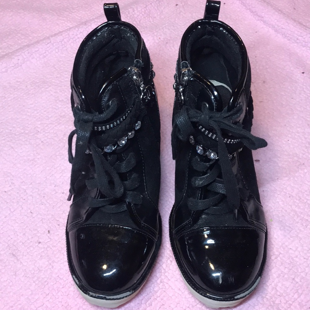 STUART WEITZMAN little Girls Size US 3